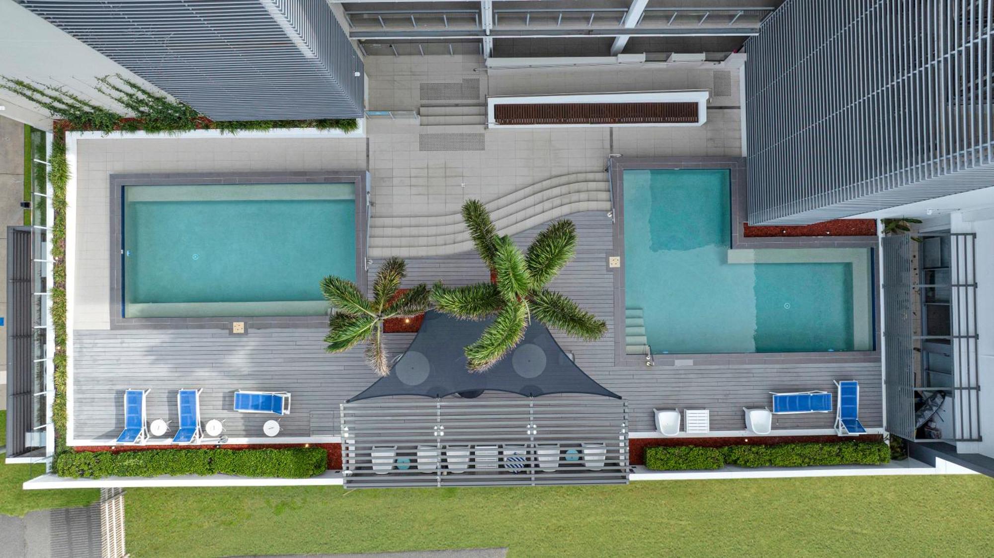 Salt Yeppoon Aparthotel Bagian luar foto