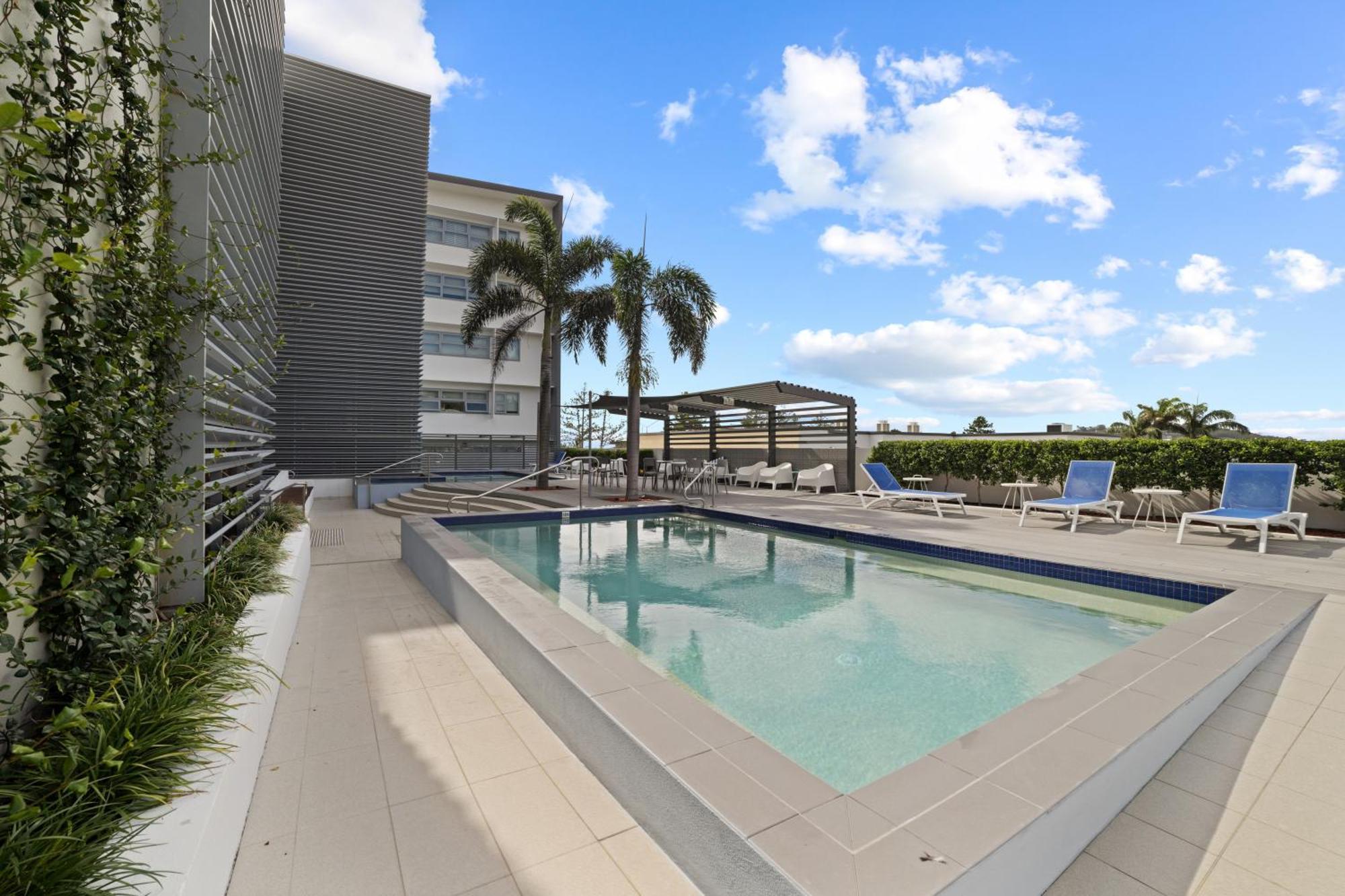 Salt Yeppoon Aparthotel Bagian luar foto