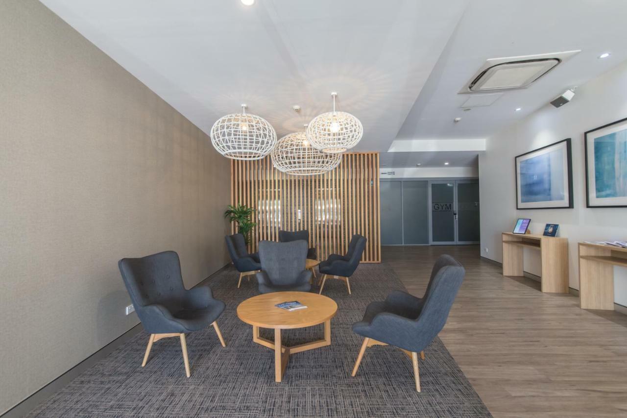 Salt Yeppoon Aparthotel Bagian luar foto